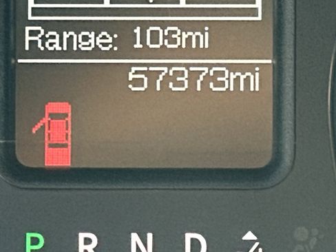 Used 2024 RAM 1500 Classic SLT image 27