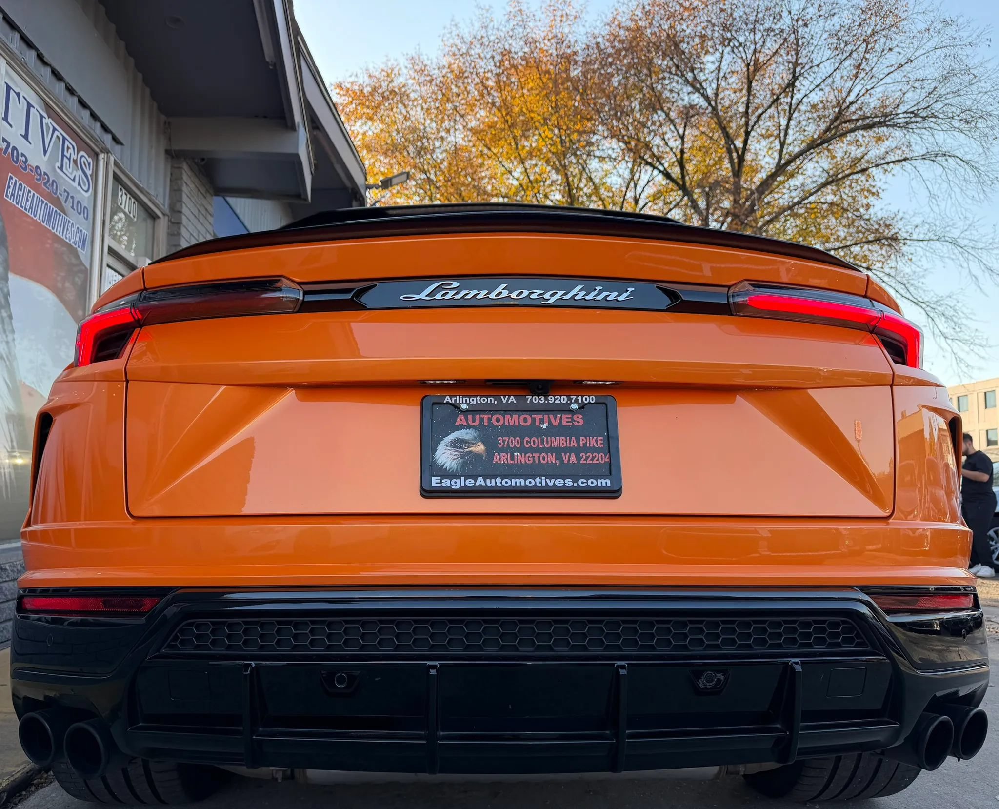 Used 2021 Lamborghini Urus AWD/4WD image 4
