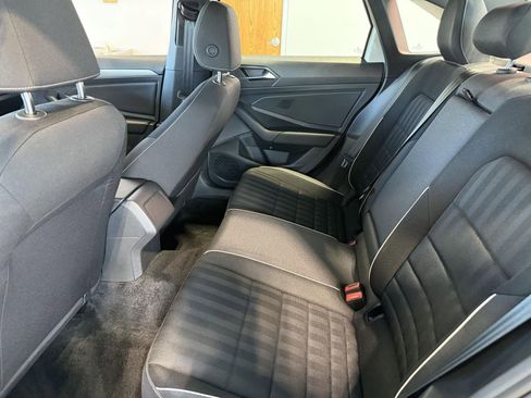 Used 2024 Volkswagen Jetta Sport image 12