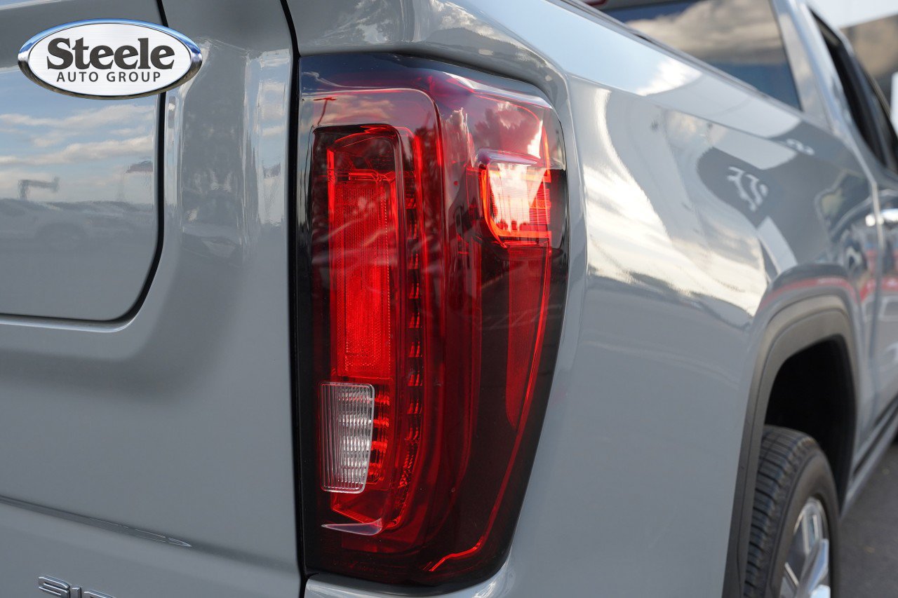 Used 2025 GMC Sierra 1500 Denali AWD/4WD image 21