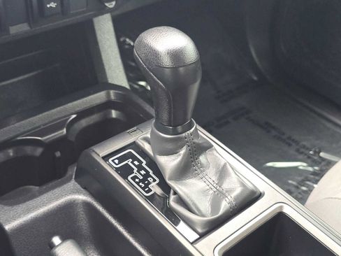 Certified 2023 Toyota Tacoma SR AWD/4WD image 32