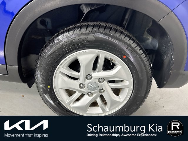 Used 2022 Hyundai Venue SE FWD image 5