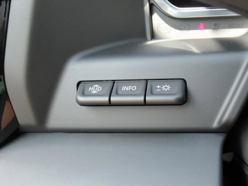 Used 2024 GMC Sierra 1500 Denali Ultimate image 29