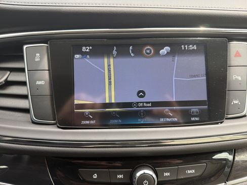 Used 2018 Buick Enclave Premium AWD/4WD image 24