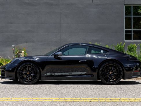 Used 2026 Porsche 911 Carrera T RWD image 21