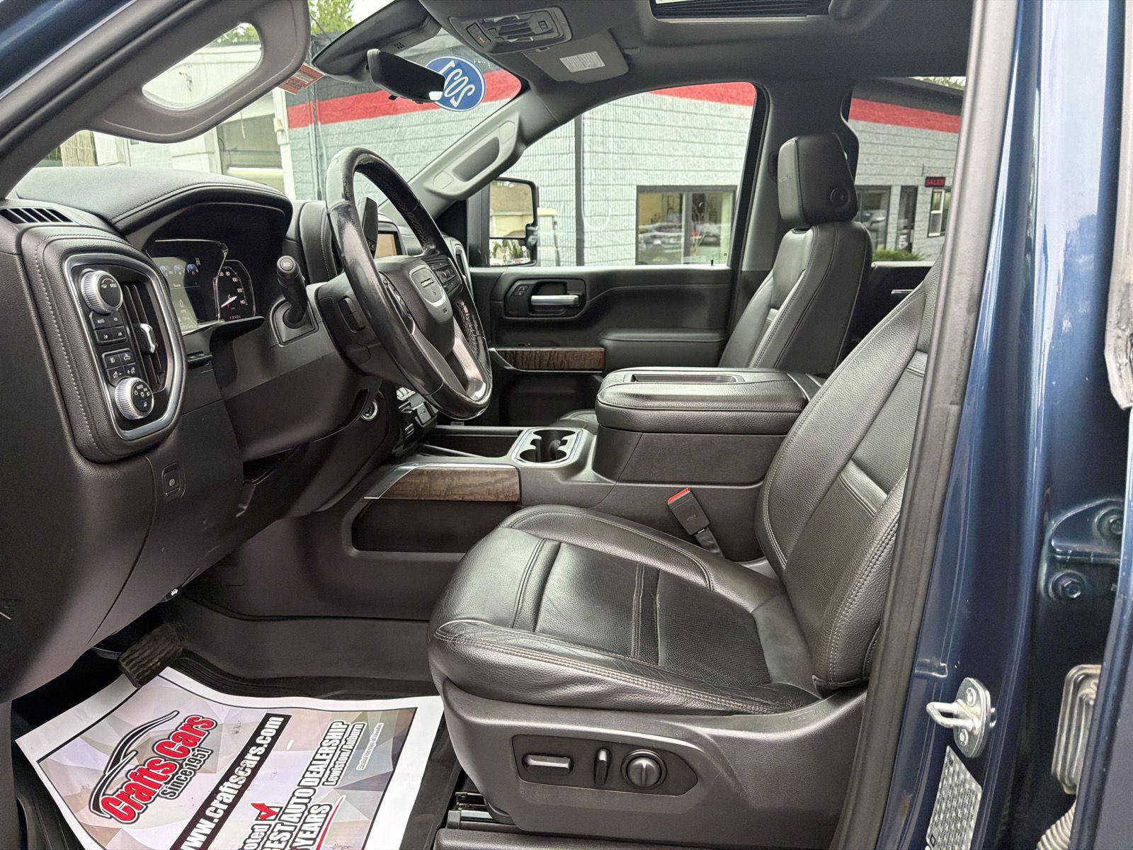 Used 2021 GMC Sierra 2500 Denali w/ Denali Ultimate Package AWD/4WD image 10