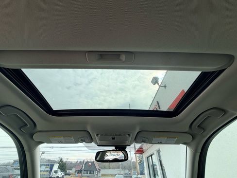 Used 2017 INFINITI Q50 3.0t Premium w/ 3.0T Premium Plus Package image 22