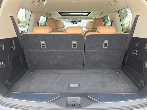 Used 2025 INFINITI QX80 Sensory AWD/4WD image 27