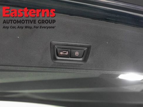 Used 2023 BMW XM w/ M Driver's Package AWD/4WD image 22