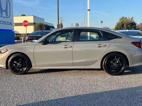 Used 2025 Honda Civic FWD Hybrid Sedan image 2