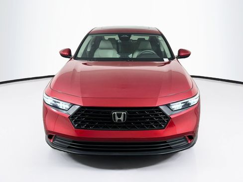 Used 2024 Honda Accord EX image 2