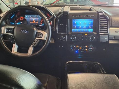 Used 2020 Ford F250 Lariat w/ Lariat Ultimate Package AWD/4WD image 17