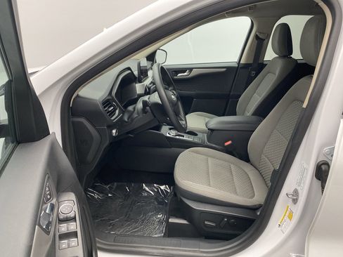Used 2020 Ford Escape SE FWD image 11