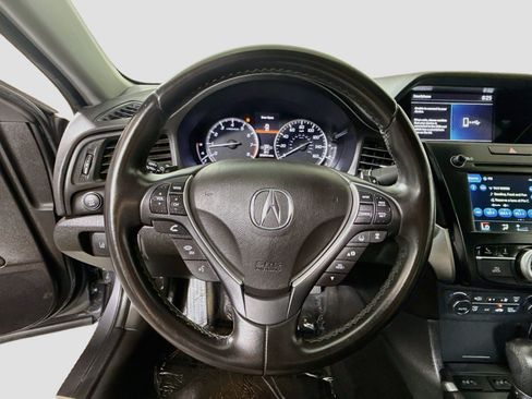 Used 2020 Acura ILX FWD image 13