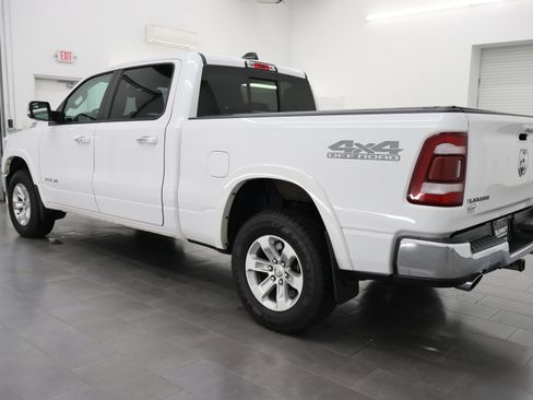 Used 2019 RAM 1500 Laramie AWD/4WD image 6