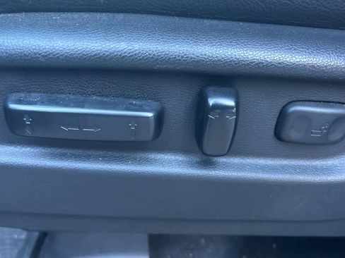 Used 2016 Honda Pilot Touring image 36