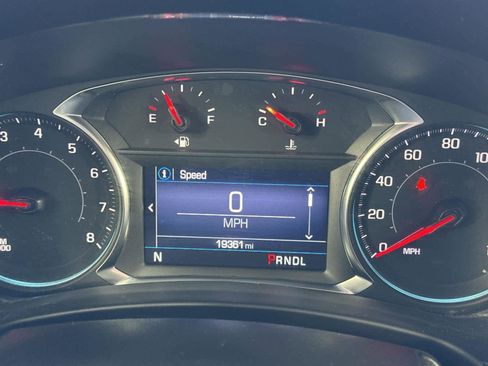 Used 2022 Chevrolet Equinox RS image 30