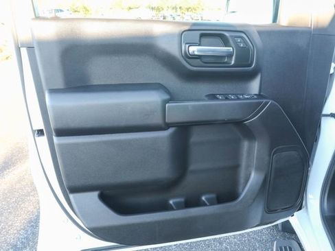 Used 2022 GMC Sierra 1500 Pro w/ Pro Value Package image 12