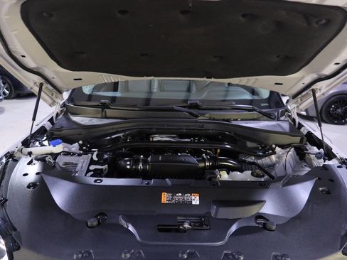 Used 2021 Lincoln Aviator Reserve w/ Equipment Group 201A image 9