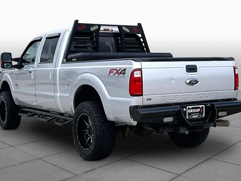 Used 2015 Ford F250 Lariat w/ Lariat Ultimate Package image 12