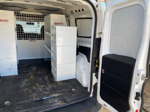 Used 2019 RAM ProMaster City Tradesman image 14