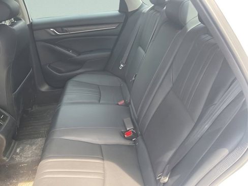Used 2018 Honda Accord EX-L image 17