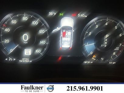 Used 2020 Volvo XC60 T6 Momentum