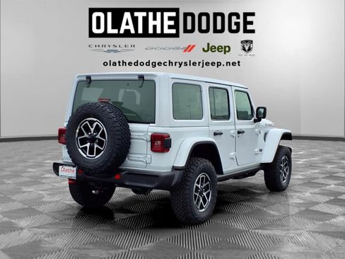 New 2026 Jeep Wrangler Unlimited Rubicon AWD/4WD image 28