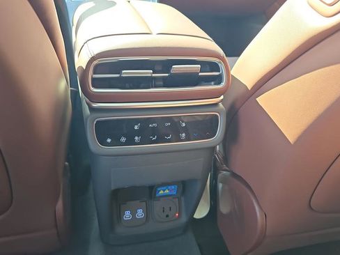New 2026 Genesis GV80 3.5T Prestige AWD/4WD image 11