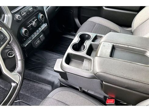 Used 2019 Chevrolet Silverado 1500 RST image 15