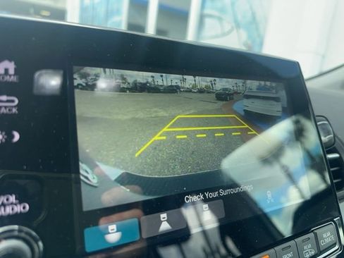 Used 2023 Honda Odyssey Touring image 28