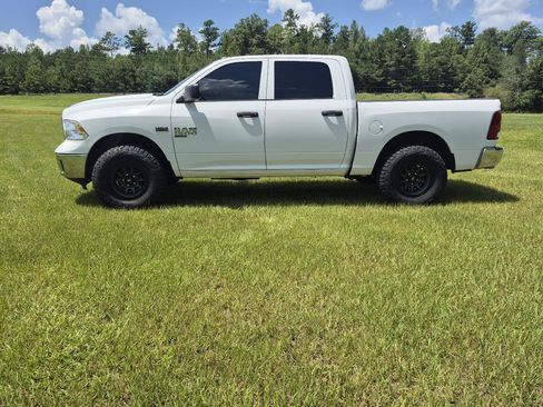 Used 2022 RAM 1500 Tradesman w/ Tradesman SXT Package AWD/4WD image 5