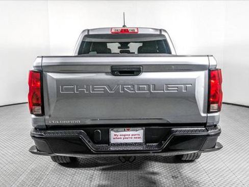 Used 2023 Chevrolet Colorado W/T image 7