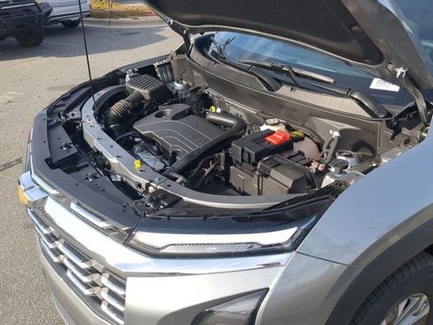 New 2026 Chevrolet Equinox LT w/ Safety and Technology Package image 47