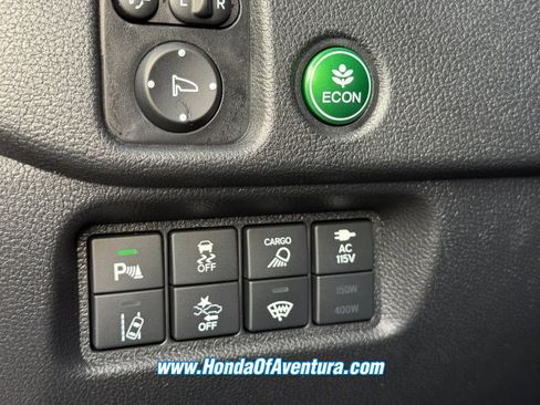 Certified 2025 Honda Ridgeline Black Edition image 25