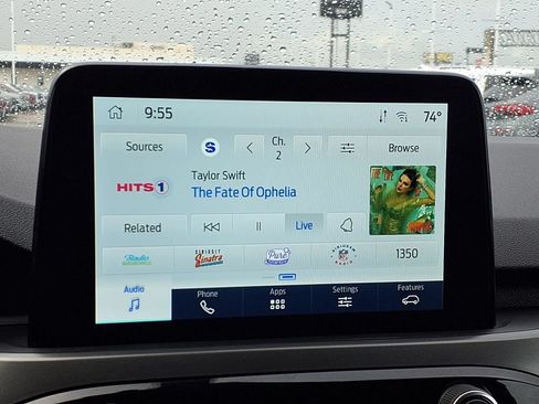 Used 2025 Ford Escape Active w/ Cold Weather Package FWD image 4