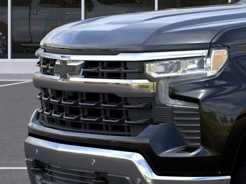 Used 2025 Chevrolet Silverado 1500 LT w/ Safety Package image 60