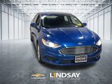 Used 2017 Ford Fusion SE image 4