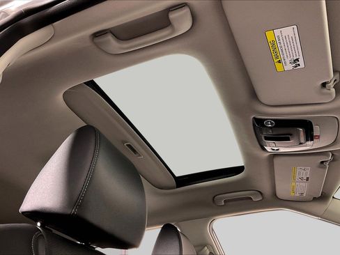 New 2026 Kia Seltos EX image 13