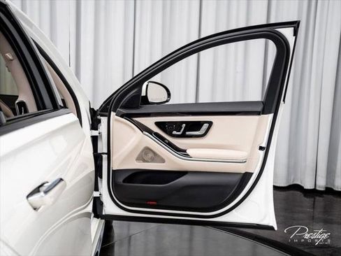 Used 2022 Mercedes-Benz S 500 4MATIC image 36