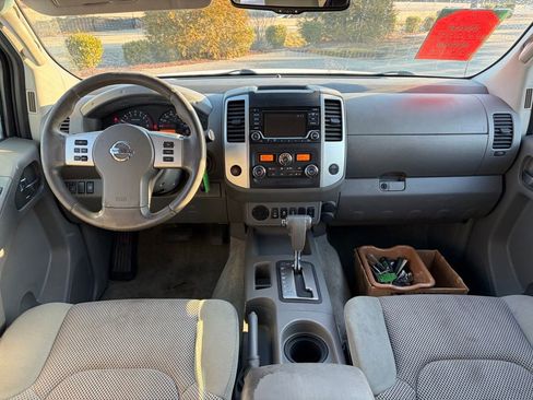 Used 2015 Nissan Frontier SV w/ SV Value Truck Package image 22