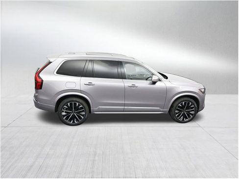 New 2026 Volvo XC90 T8 Ultra AWD/4WD image 19