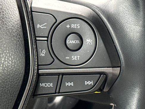 Used 2023 Toyota Camry SE FWD image 20
