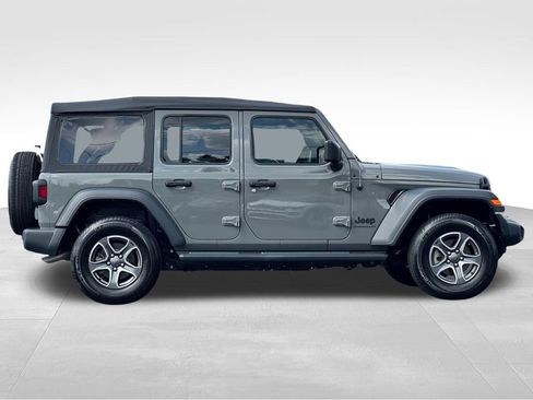 Used 2023 Jeep Wrangler Unlimited Sport AWD/4WD image 8