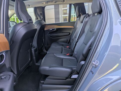 Used 2023 Volvo XC90 T8 Plus w/ Protection Package Premier AWD/4WD image 27
