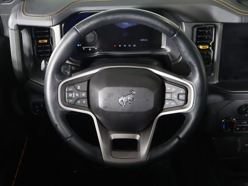 Used 2024 Ford Bronco Badlands AWD/4WD image 37