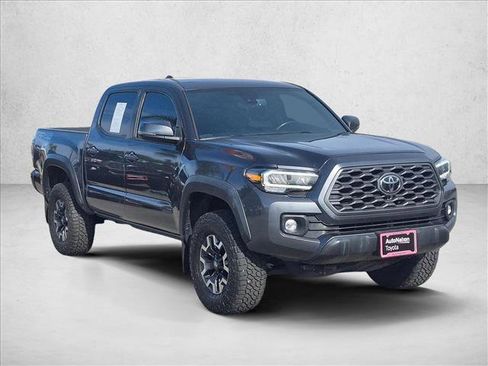 Used 2021 Toyota Tacoma TRD Off-Road image 3