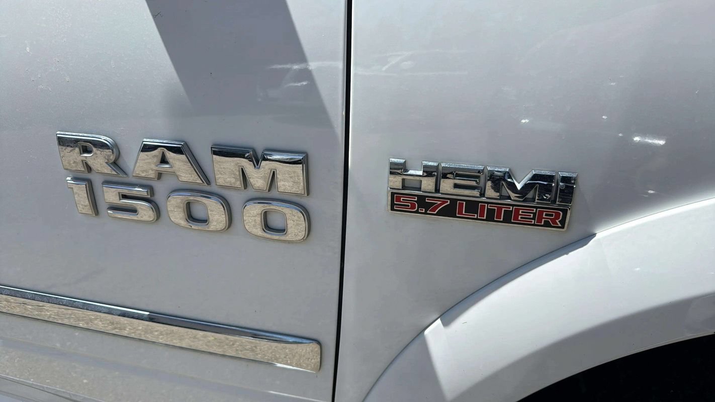 Used 2016 RAM 1500 Laramie w/ Convenience Group AWD/4WD image 19