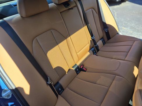 Used 2023 BMW 330i Sedan w/ Driving Assistance Package image 25