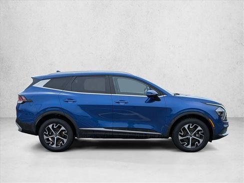 Used 2023 Kia Sportage EX AWD/4WD image 4